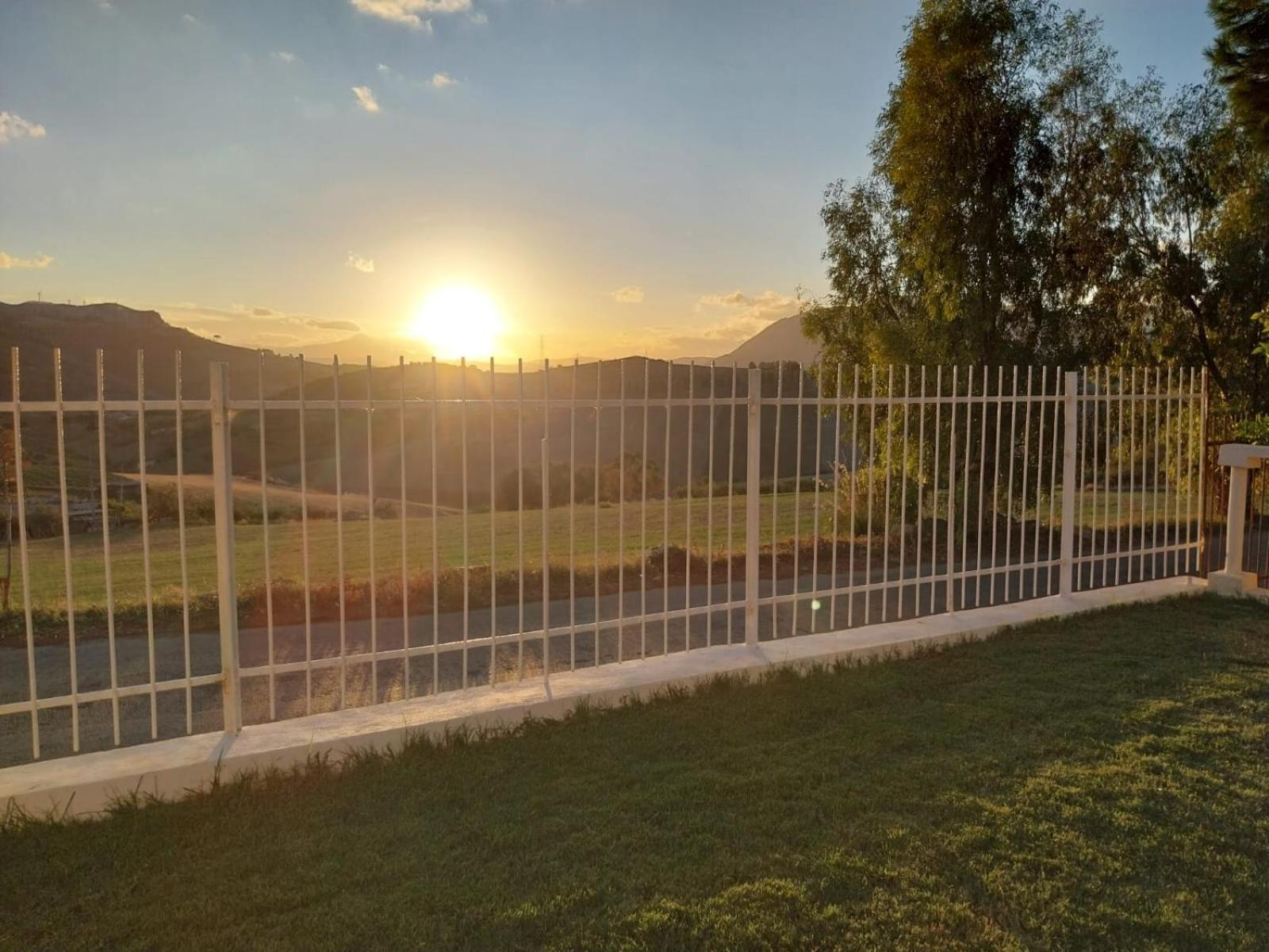 Casa Lachesi Caccamo Ngoại thất bức ảnh